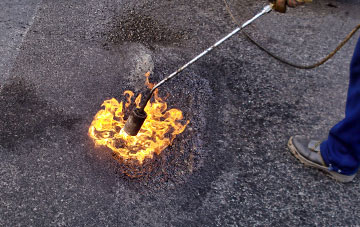 Sydmonton flat roofing repairs